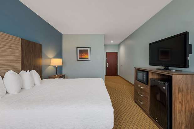 Images Best Western South Plains Inn & Suites