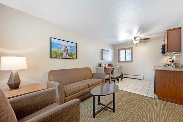 Images Best Western Ptarmigan Lodge