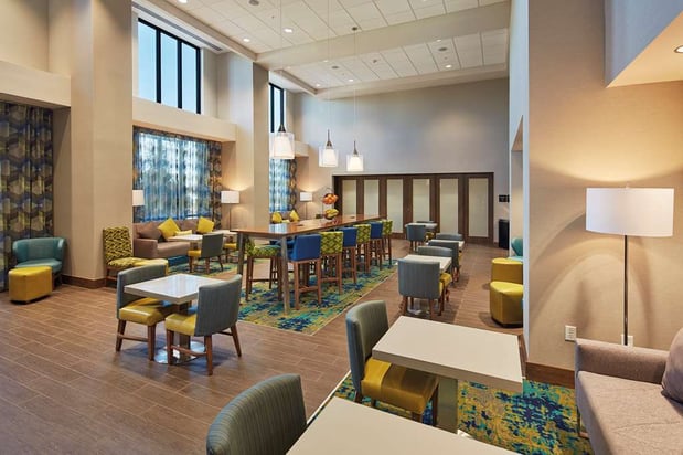 Images Hampton Inn & Suites Sacramento at CSUS