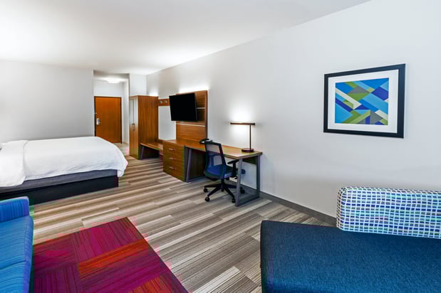 Images Holiday Inn Express & Suites del Rio by IHG