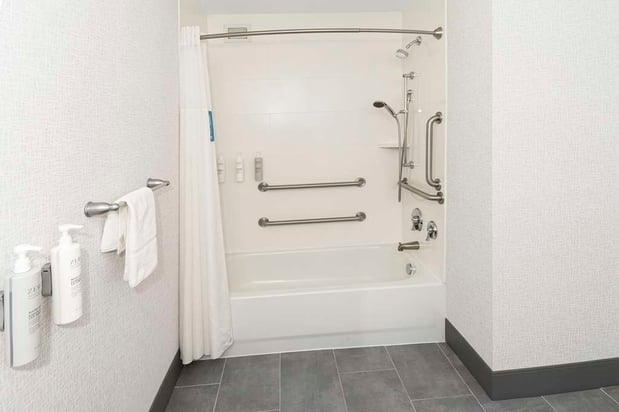 Images Hampton Inn & Suites Raleigh Downtown
