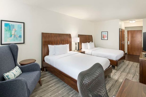 Images Hilton Garden Inn Boca Raton