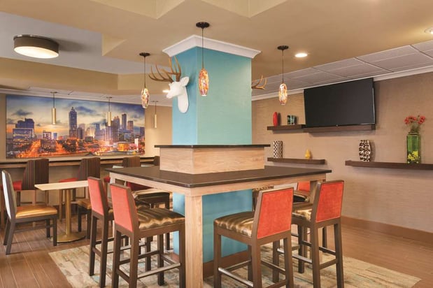 Images Hampton Inn Atlanta-Buckhead