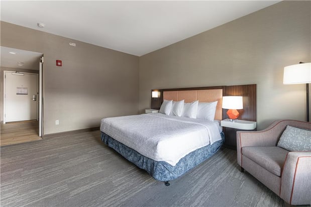 Images Hampton Inn & Suites Logan