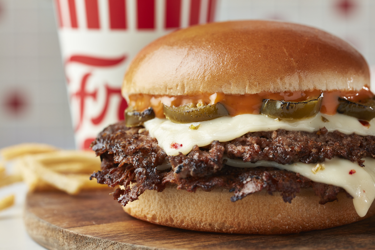 Smash burger with pepper jack cheese and jalapeno