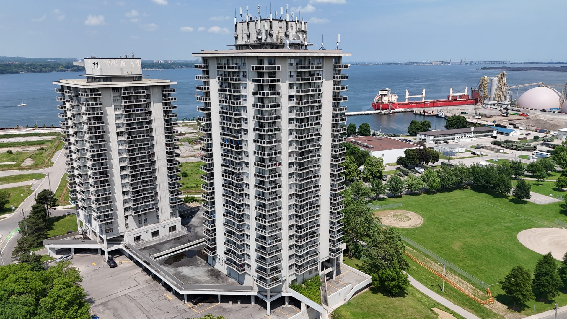 5120 Earnscliffe - InterRent
