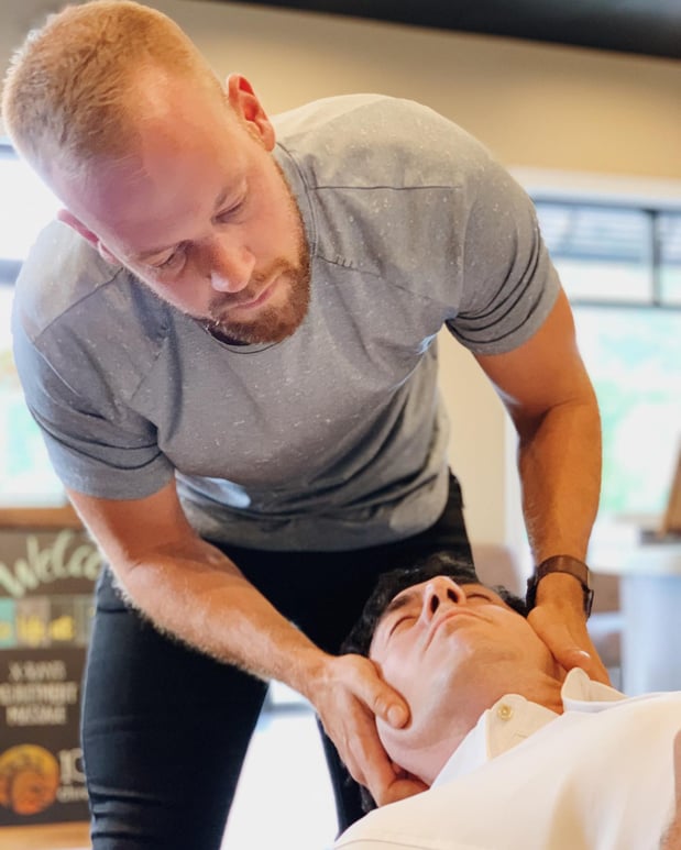 Images 100% Chiropractic - Chattanooga
