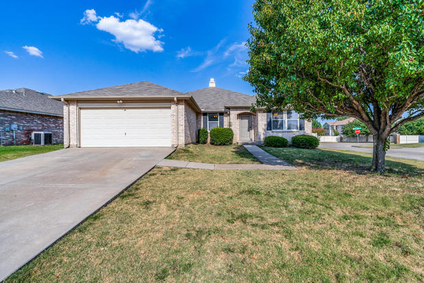 Images Marcus Ku, Dallas Realtor