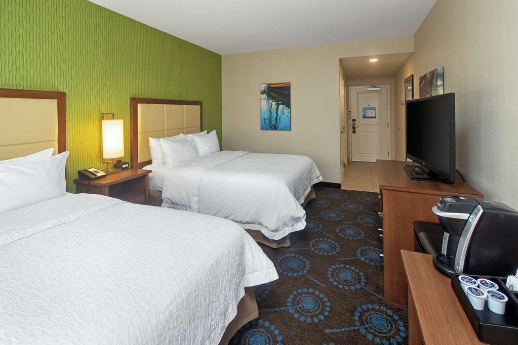 Images Hampton Inn by Hilton Halifax Downtown