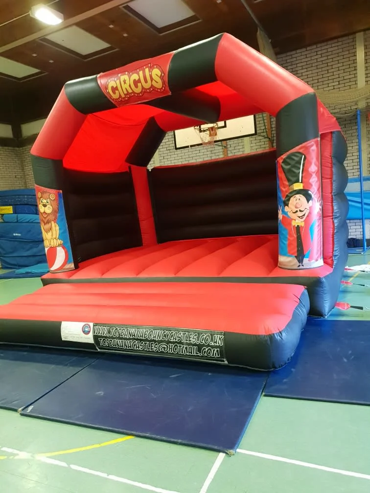 Images Top Banana Bouncy Castles