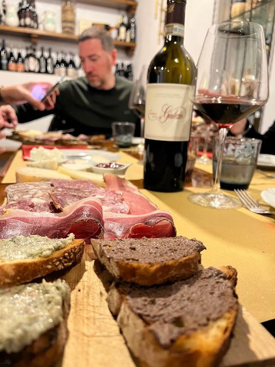Osteria Enoteca Sotto Le Fonti
