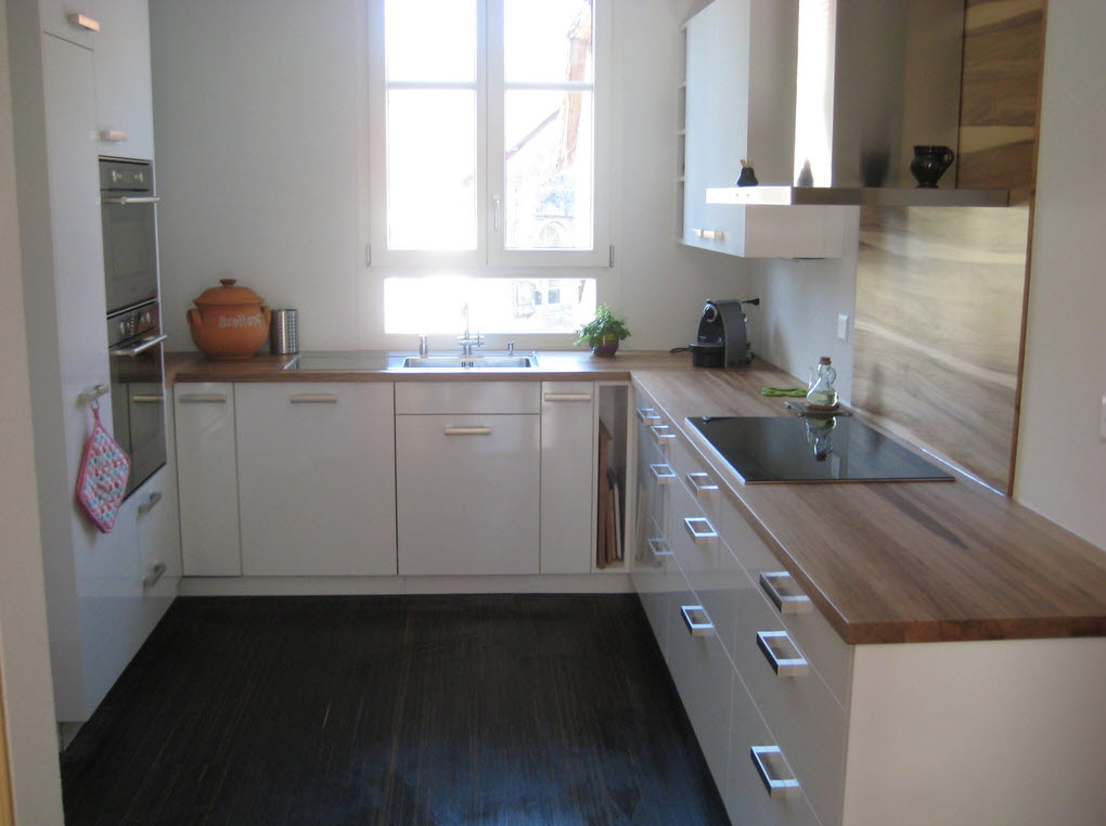 Schreinerei Paul Stricker GmbH, First 2466 in Grabs