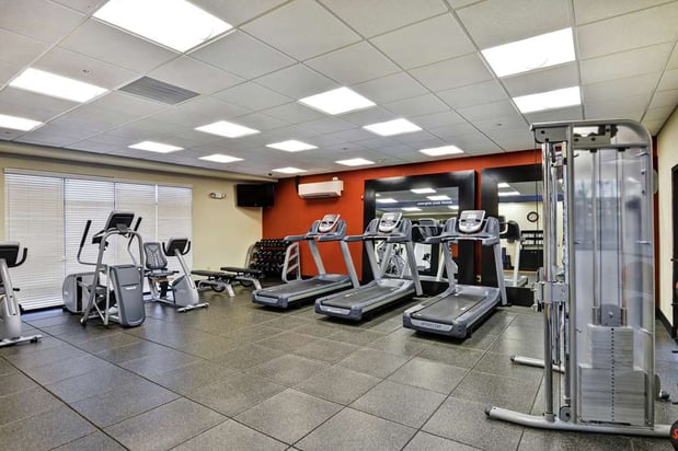 Images Hampton Inn & Suites New Hartford