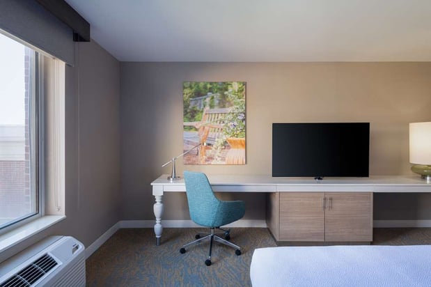 Images Hilton Garden Inn St. Charles