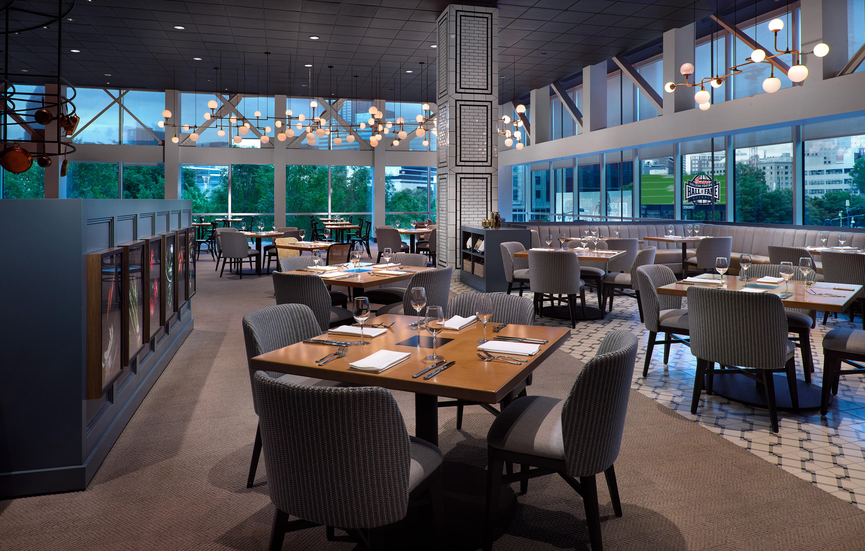 Dining at New South Kitchen - Omni Atlanta Hotel at Centennial Park
