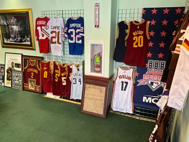 Images CLE Sports Cards & Collectibles