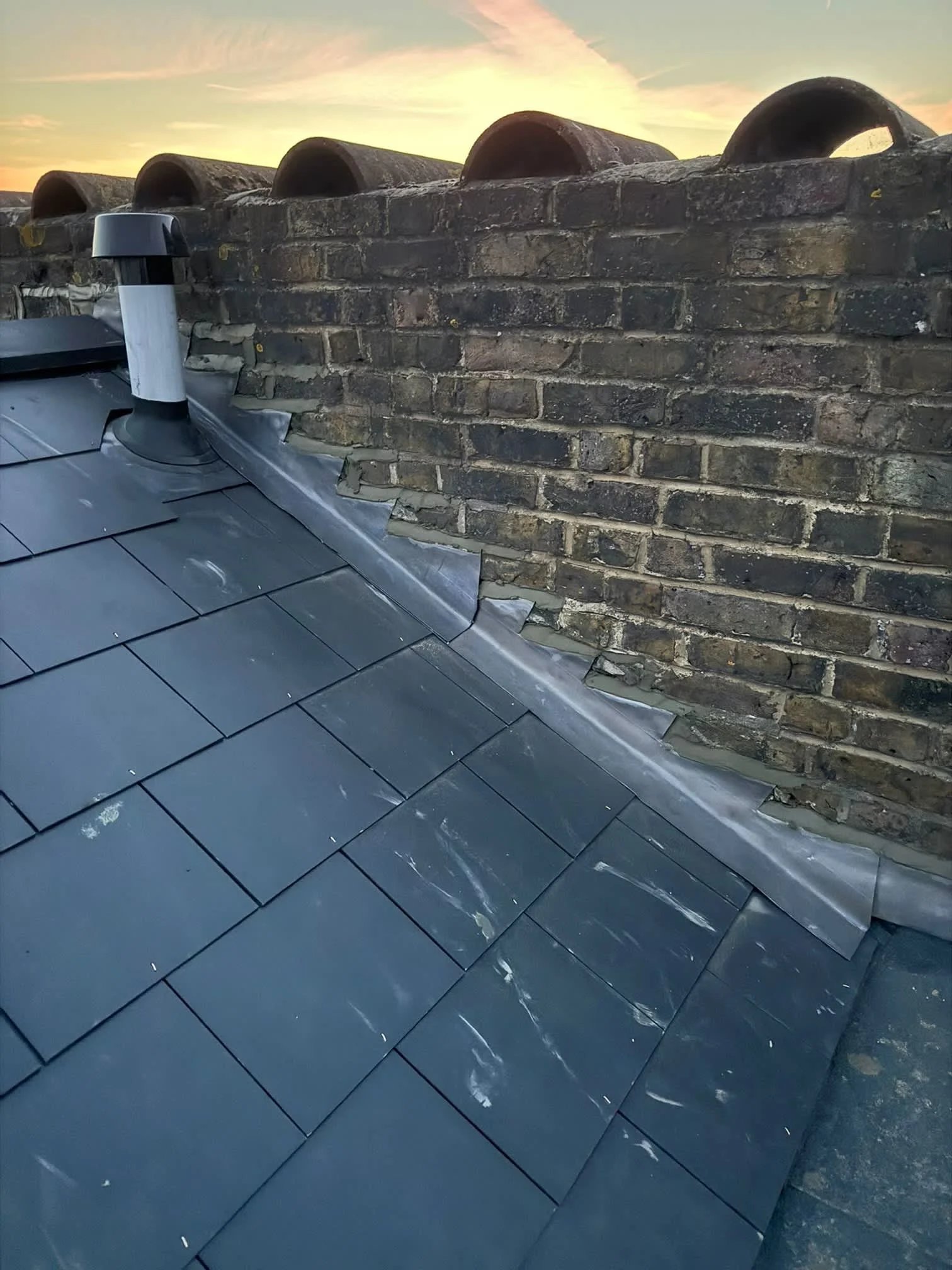 Images Stars Roofing Ltd