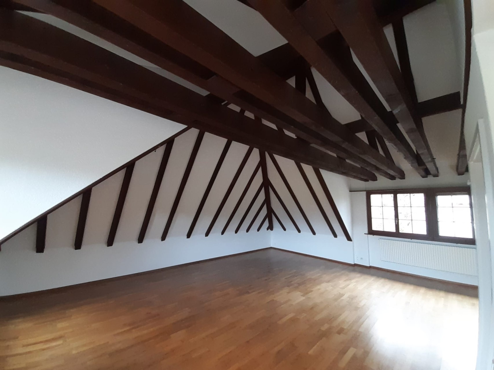 MALER SAHLI AG, Freiburgstrasse 16b in Murten