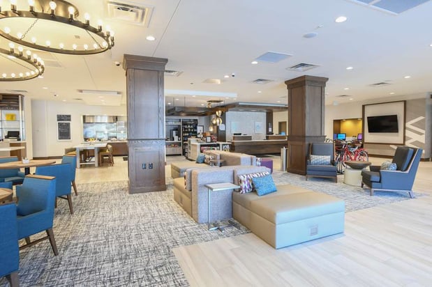 Images Hilton Garden Inn Cincinnati Midtown