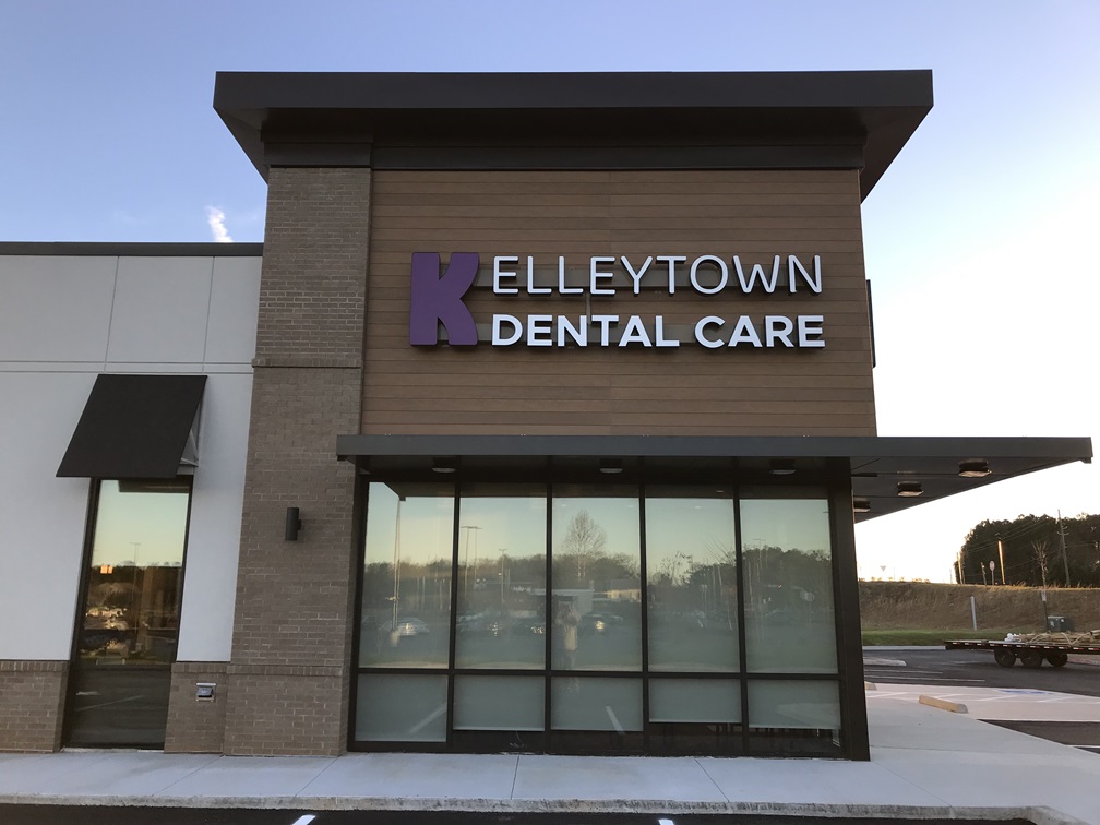 Front of office, Kelleytown Dental Care. Dentist in McDonough, GA. 