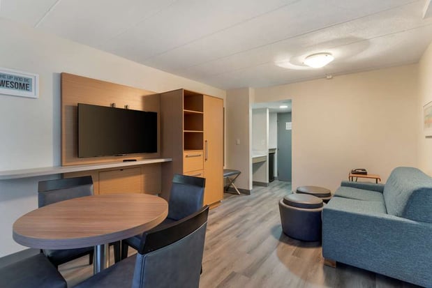Images Best Western Plus Executive Hotel