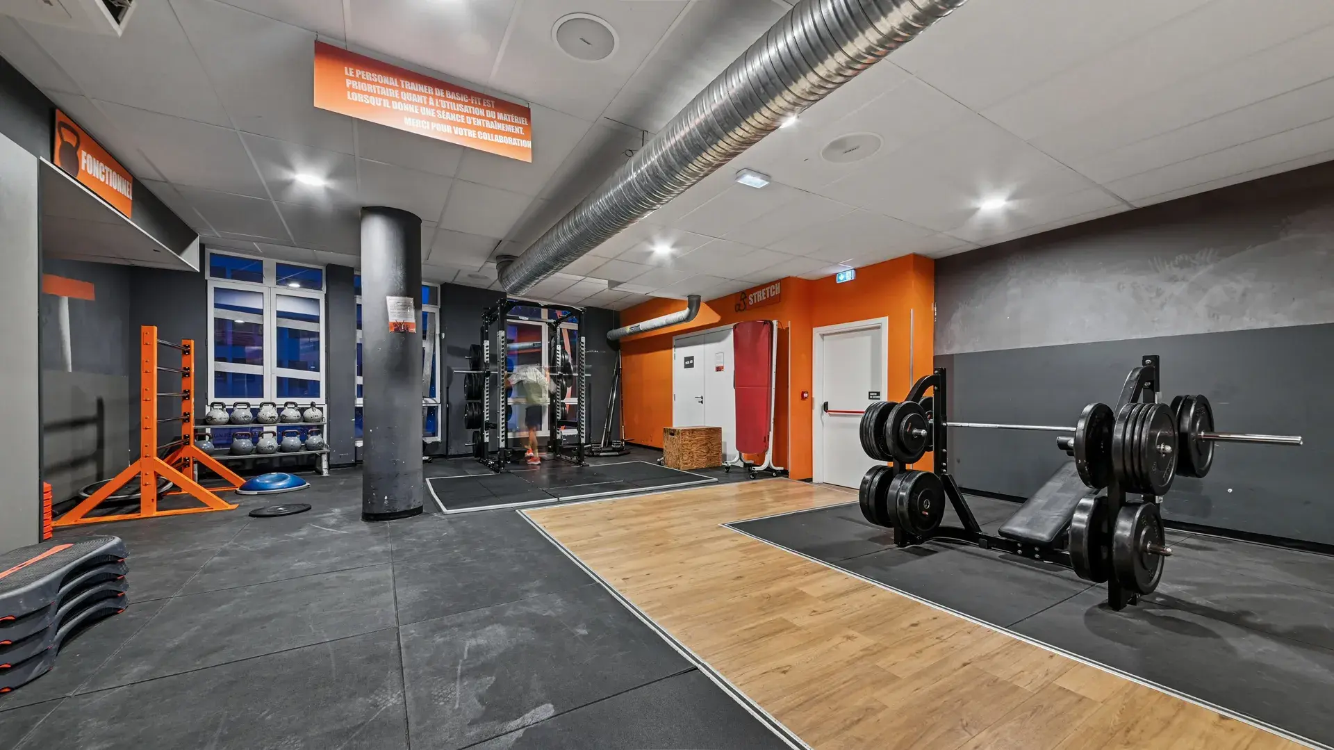 Images Basic-Fit 24/7