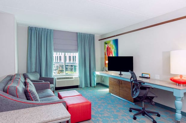 Images Hilton Garden Inn  Asheville Downtown