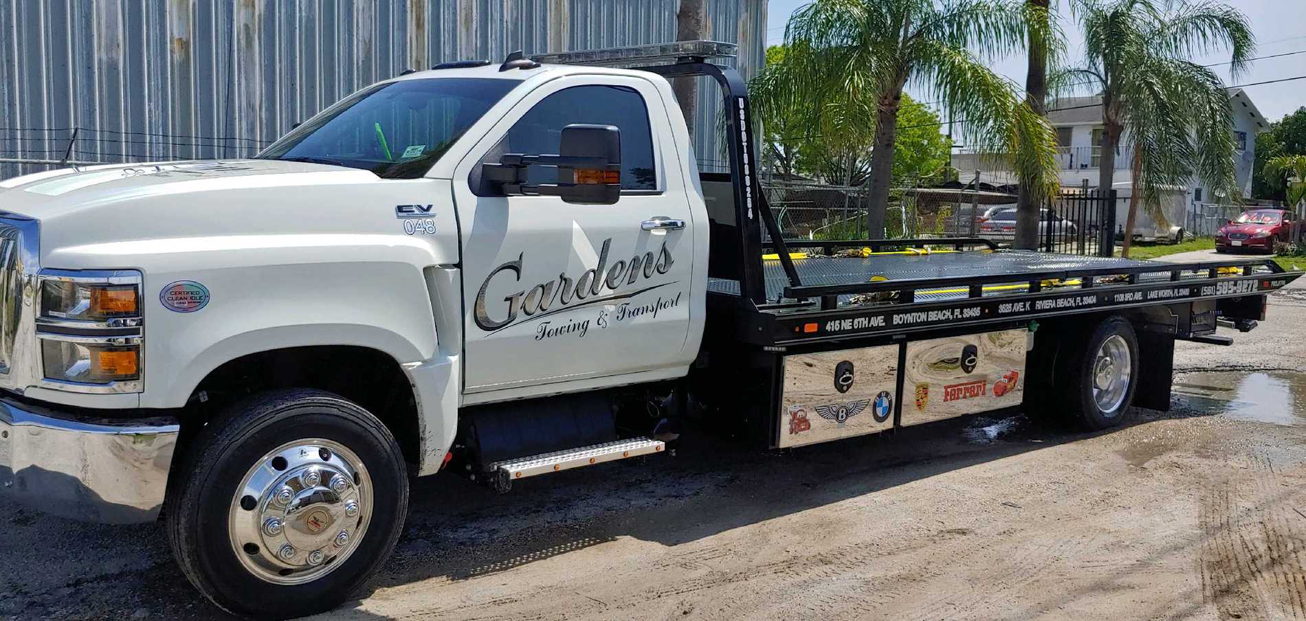 Images Gardens Towing & Transport