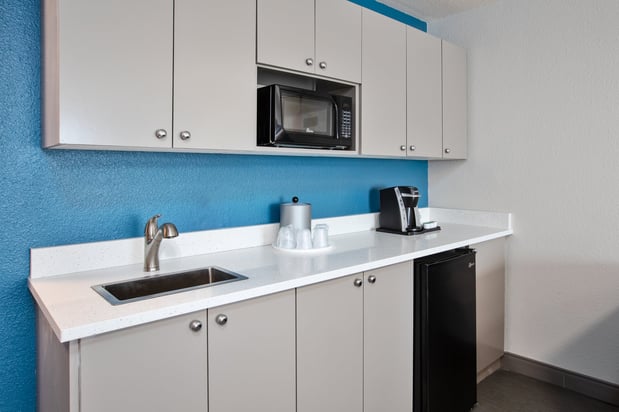 Images Holiday Inn Express & Suites Buffalo by IHG