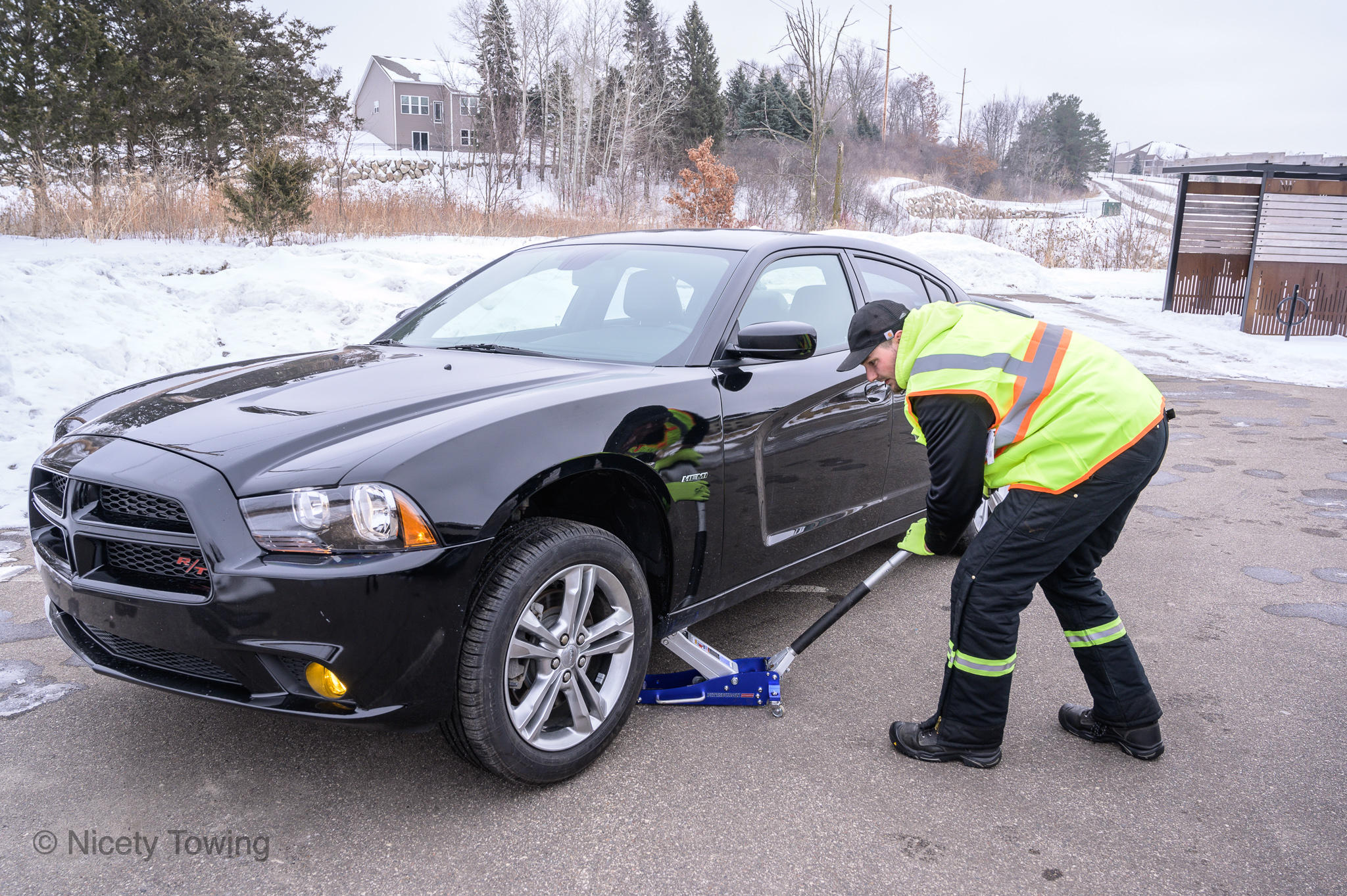 Nicety Towing Photo