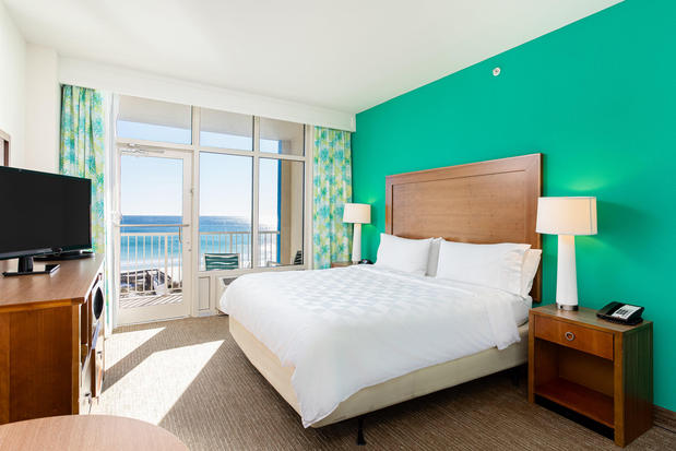Images Holiday Inn Resort Fort Walton Beach by IHG