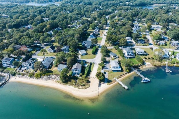 Images Year-Round Rental Homes - Falmouth, Mashpee, Bourne