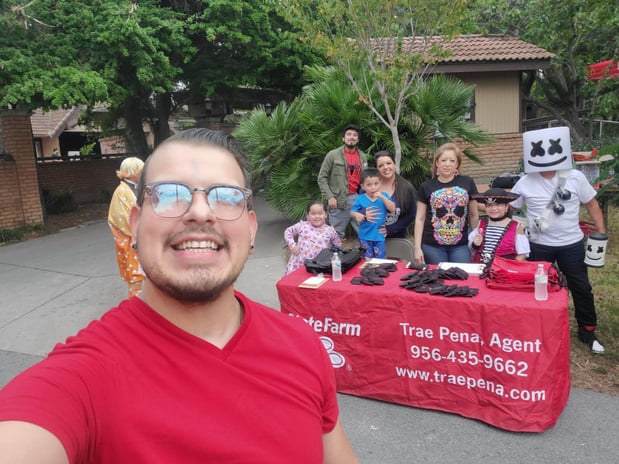 Images Trae Pena - State Farm Insurance Agent