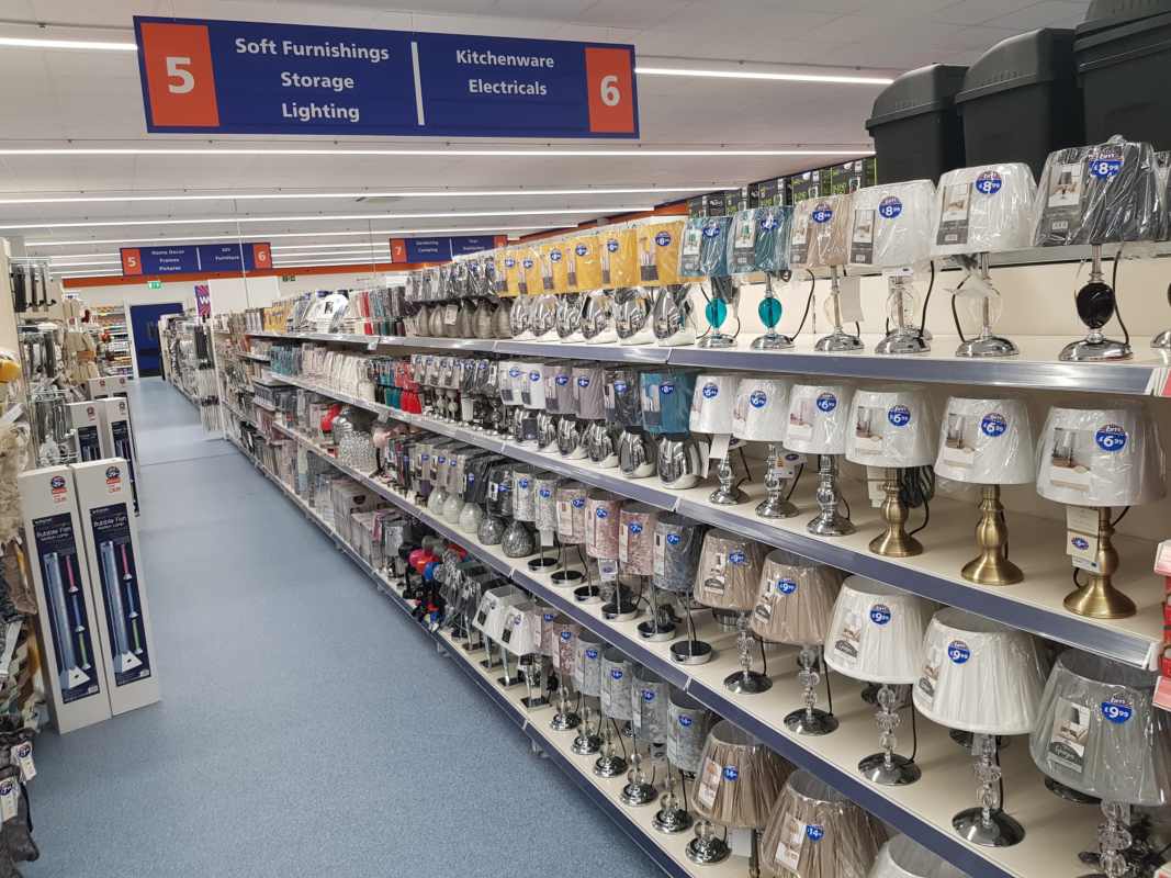 B&M's brand new store in Breightmet stocks a great range of lighting solutions, from lamps and LED string lights to shades and pendants.