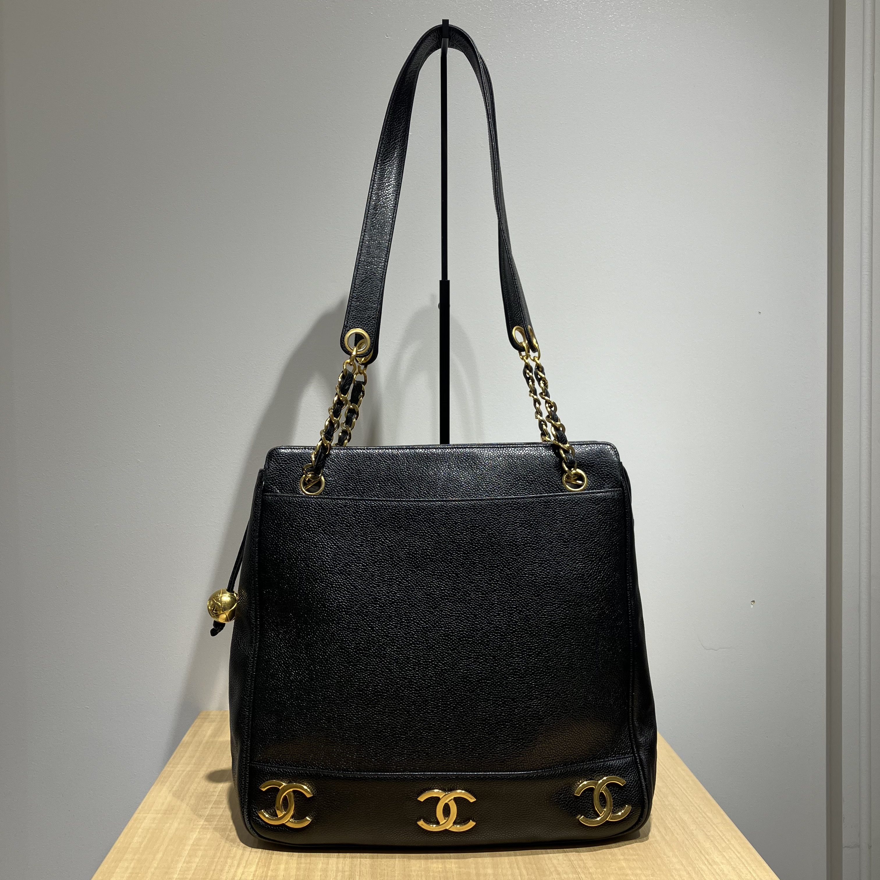 Images KOMEHYO（コメ兵）買取センター日南山形屋