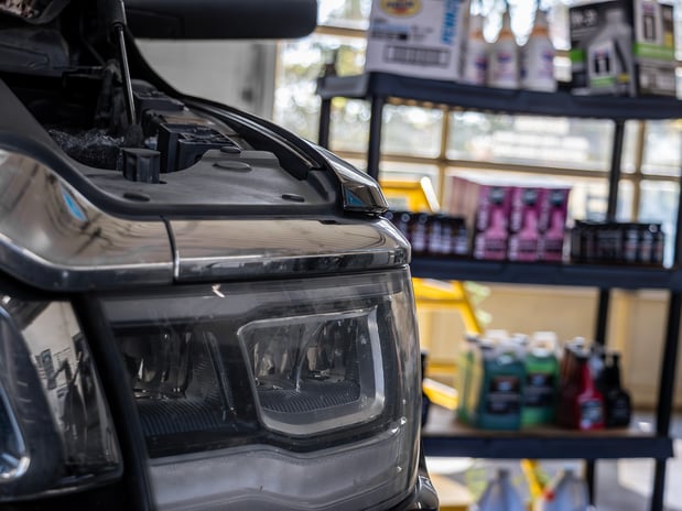 Images Performance Plus Quick Oil Change