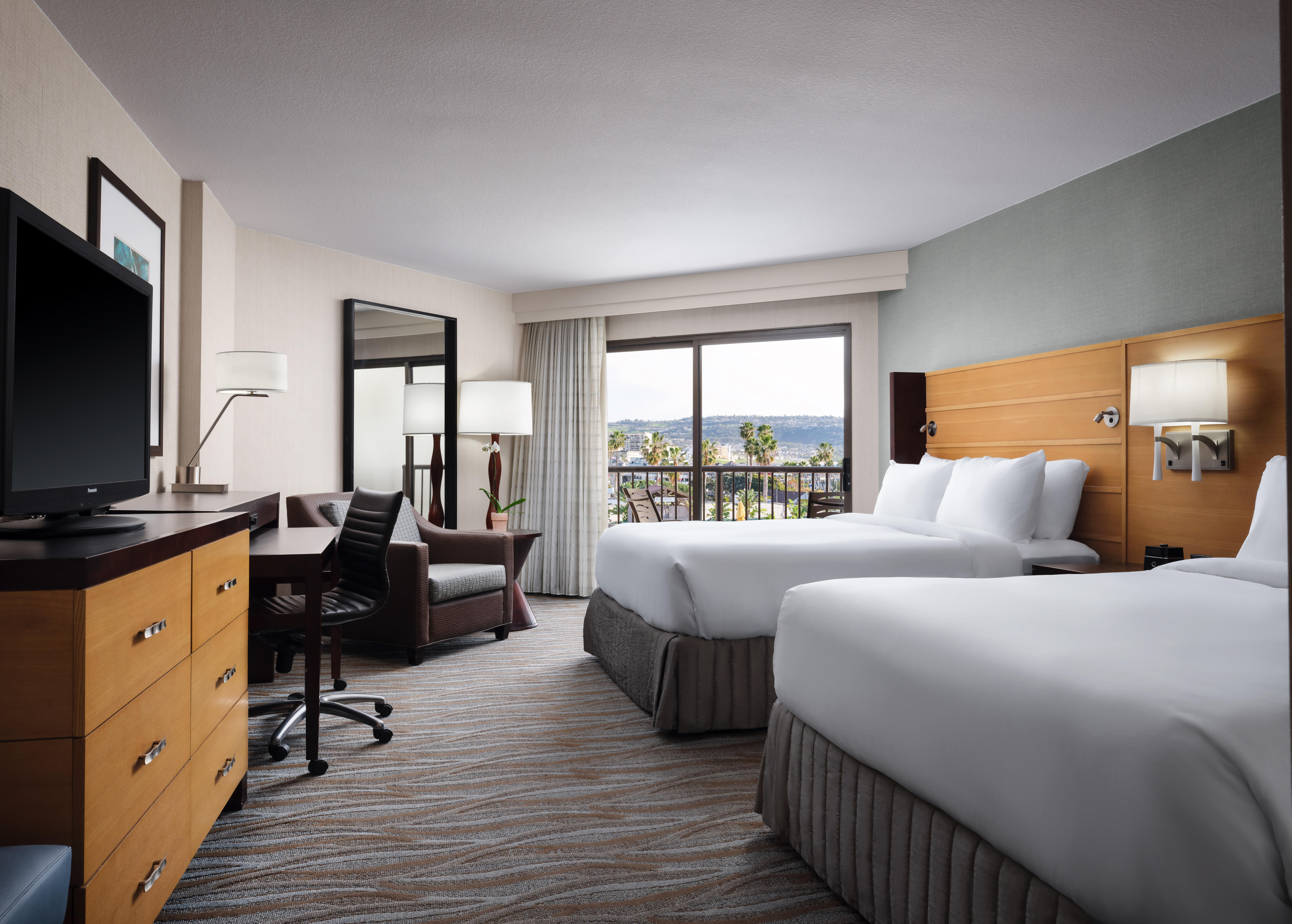 Sonesta Redondo Beach & Marina