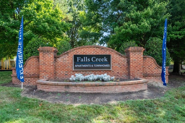 Images Falls Creek Apartments & Townhomes