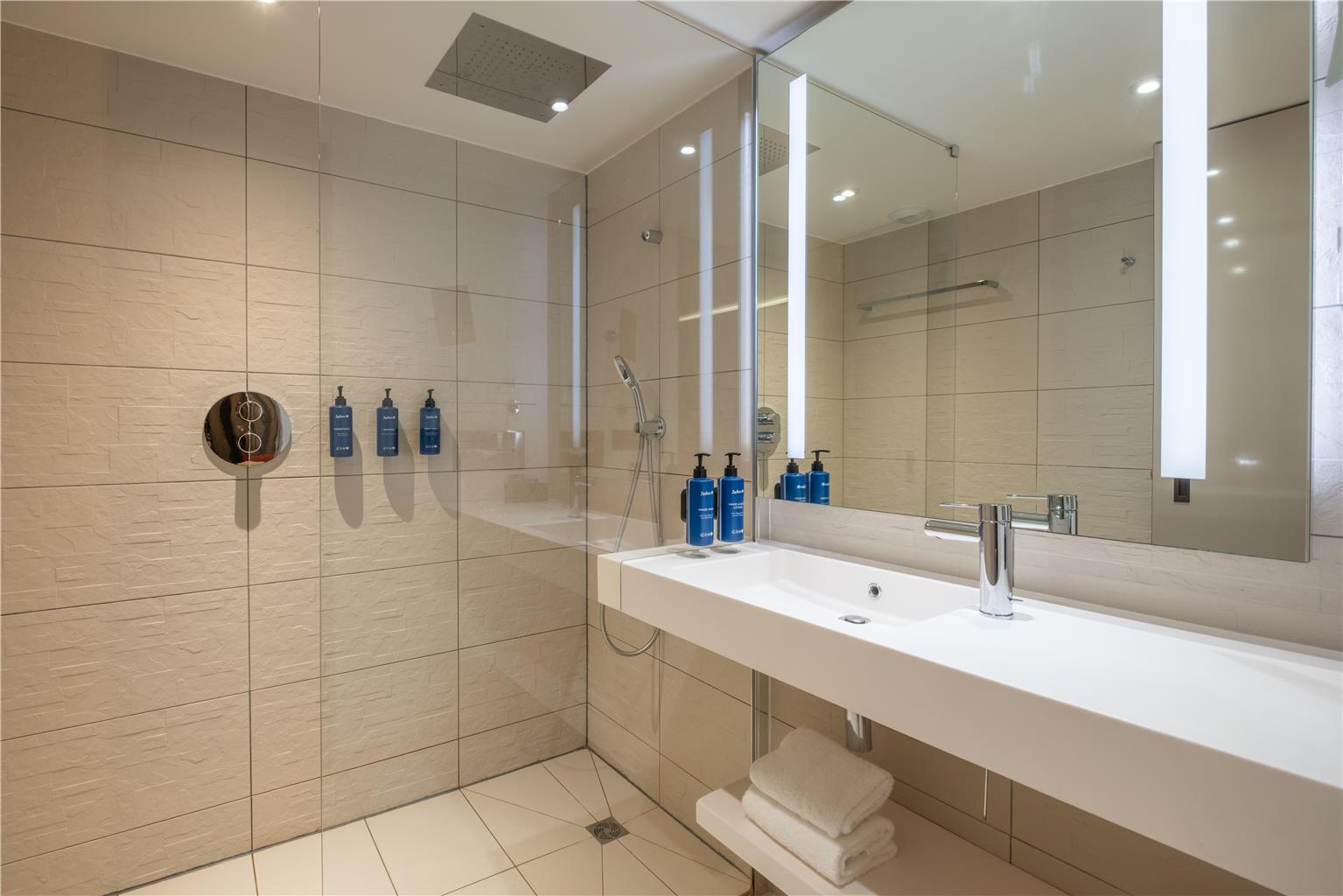 Guest Room Bath Guest Room Bath