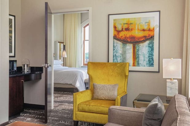 Images DoubleTree by Hilton Youngstown Downtown