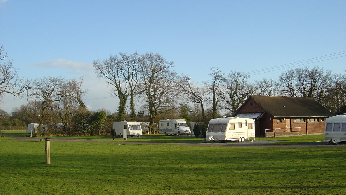 Images Gatwick Caravan and Motorhome Club Campsite