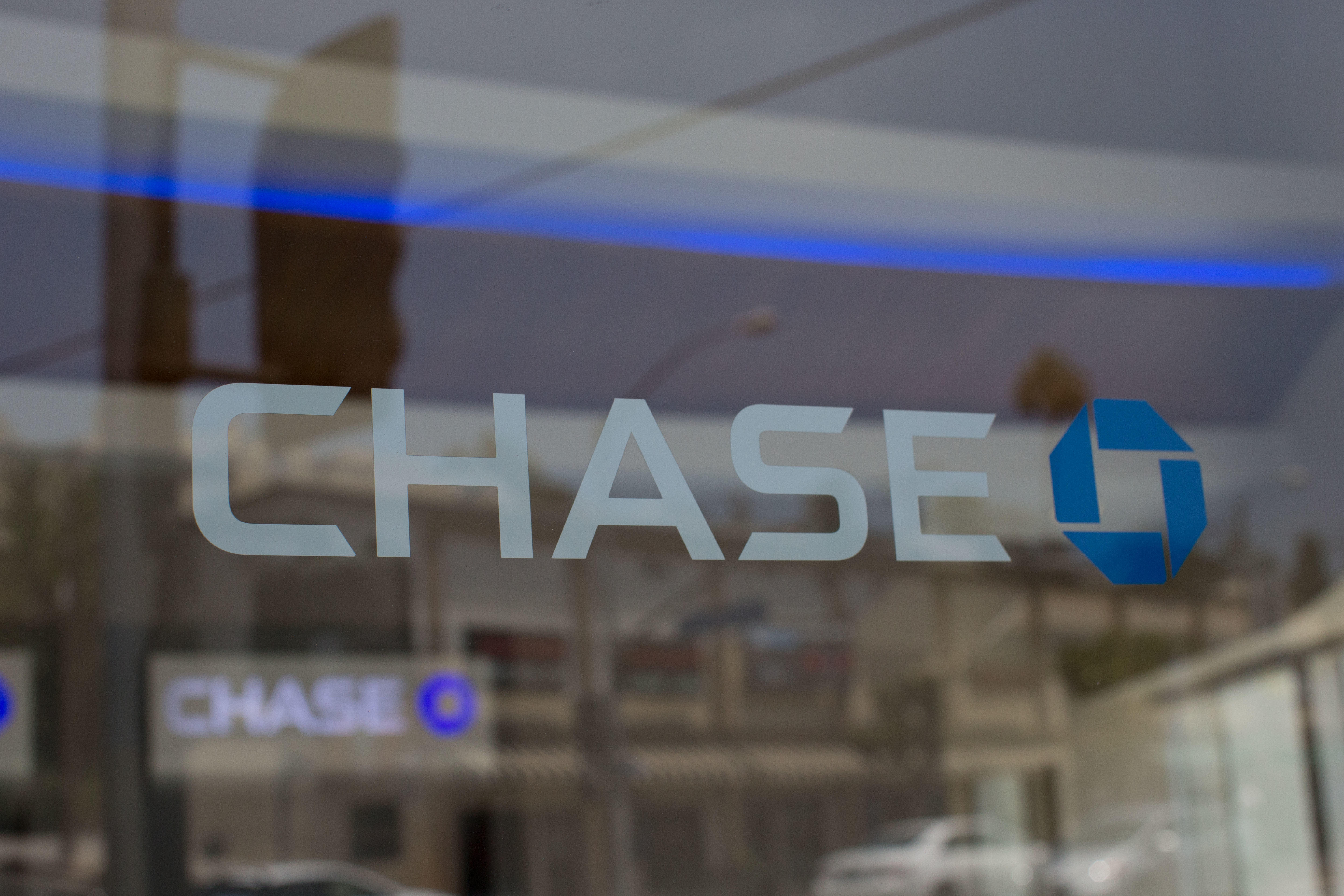 Chase Bank Chase Bank Long Beach (562)276-4050