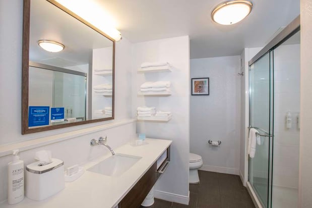 Images Hampton Inn & Suites Cincinnati / Kenwood