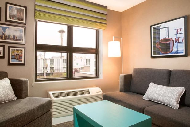 Images Hampton Inn & Suites Seattle-Downtown