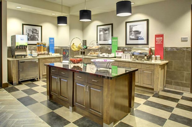 Images Hampton Inn & Suites Roanoke-Downtown
