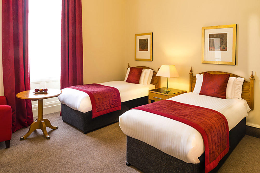 Twin Room Millennium Hotel Glasgow Glasgow 01413 326711