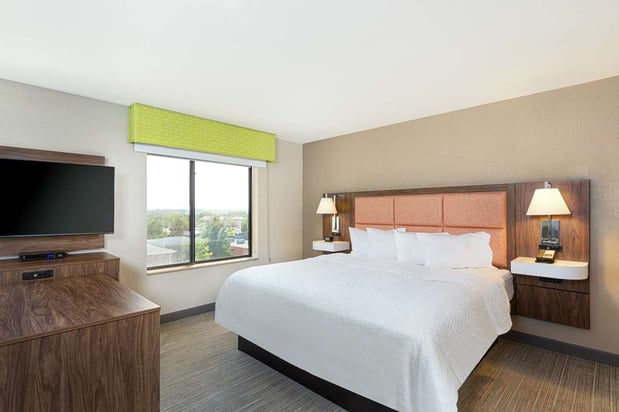 Images Hampton Inn Omaha West-Lakeside