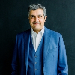 Images Michael Thakkar - TD Wealth Private Investment Advice