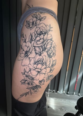 Bilder Bloody Dogs Tattoo & Piercing Inh. Robert Pongrácz