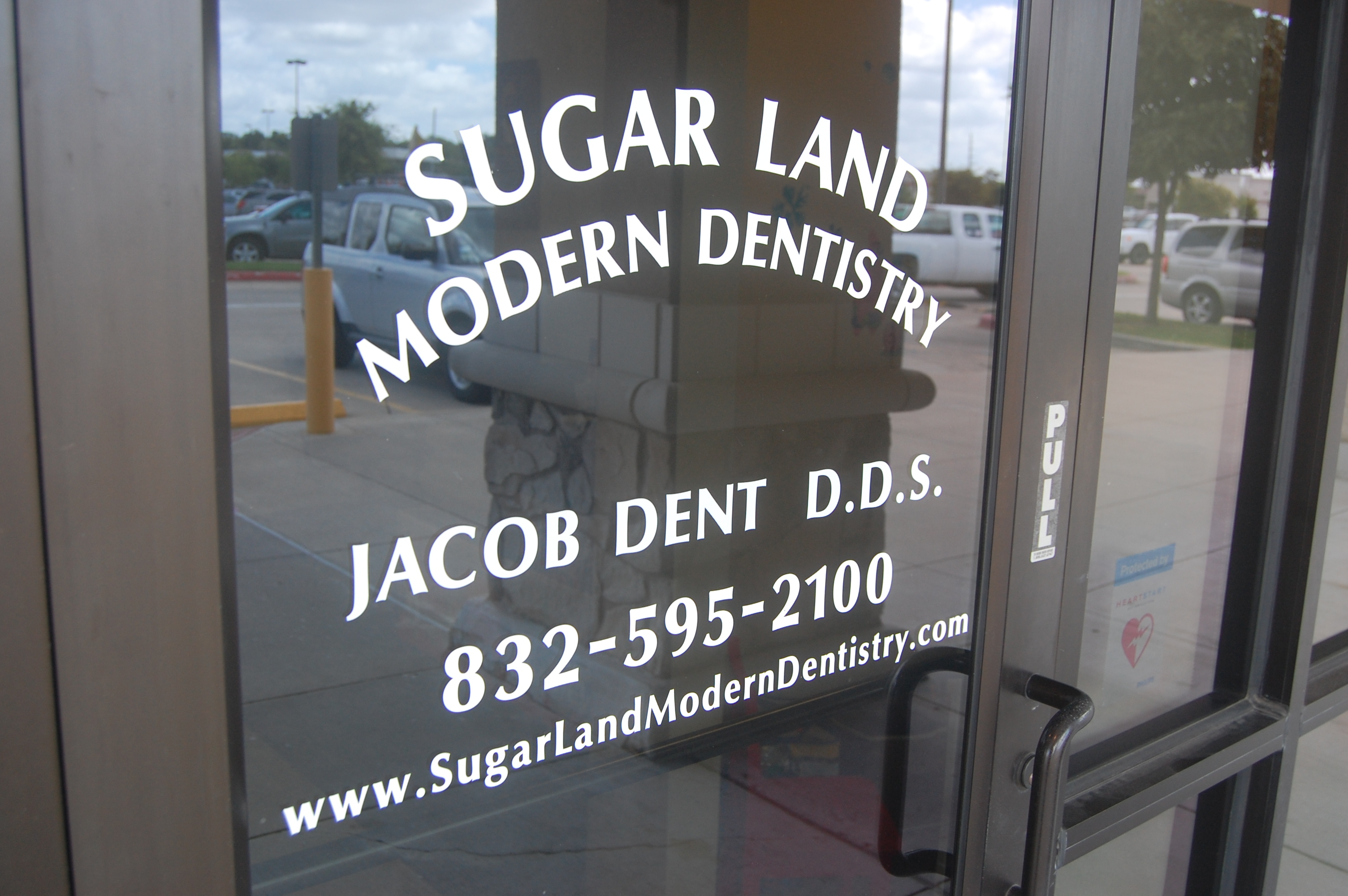 Sugar Land Modern Dentistry and Orthodontics opened its doors to the Sugar Land community in February 2011.